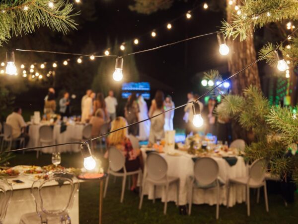 Jak zorganizować imprezę w plenerze?